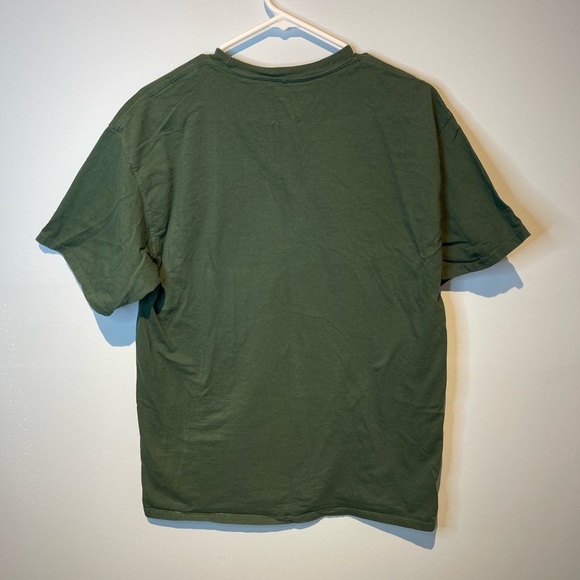 Champion Men’s Tshirt Color Green Size Large. Good condition - Picture 2 of 4